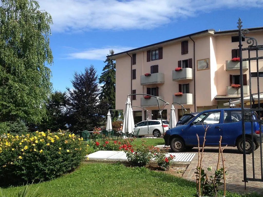 Albergo Sole San Zeno di Montagna 3*,  Italia